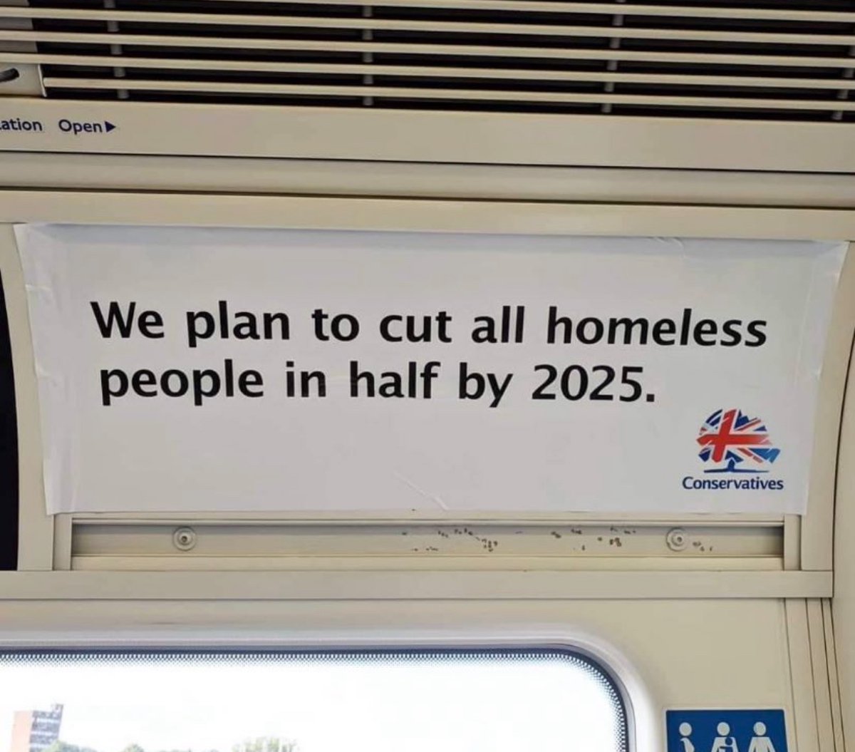 NoContextHumans's tweet image. 