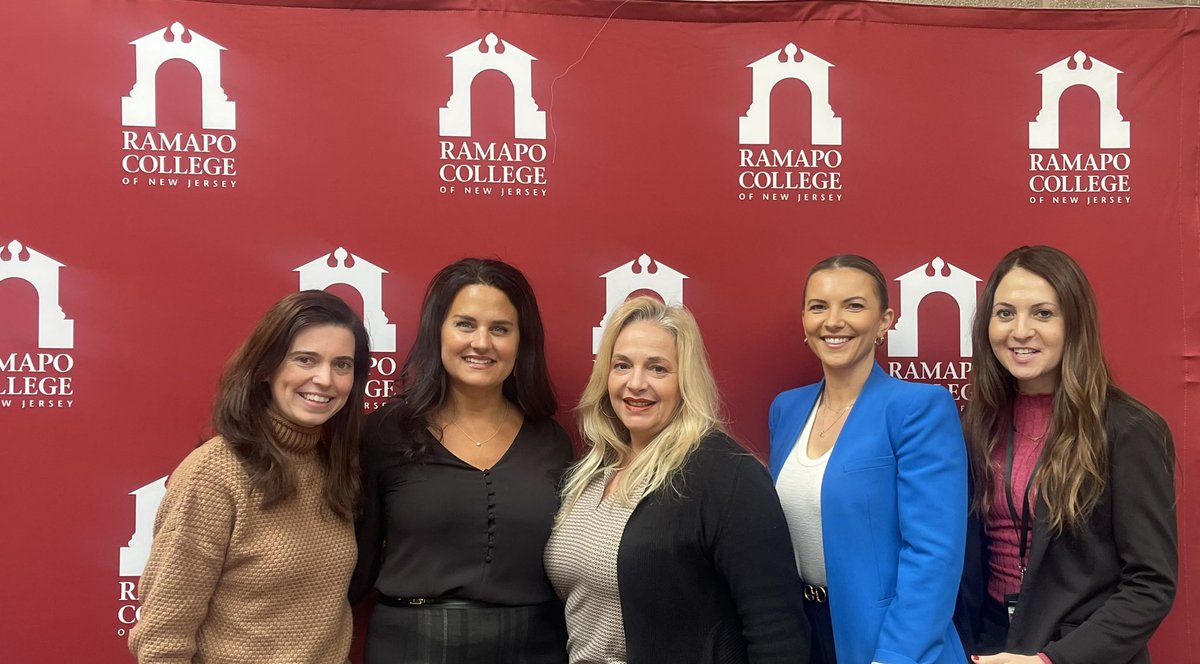 Lucy Demikoff tweet media