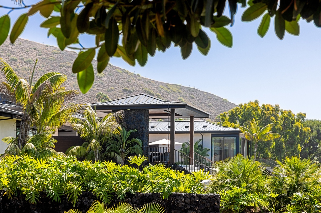 MariSol Malibu tweet media