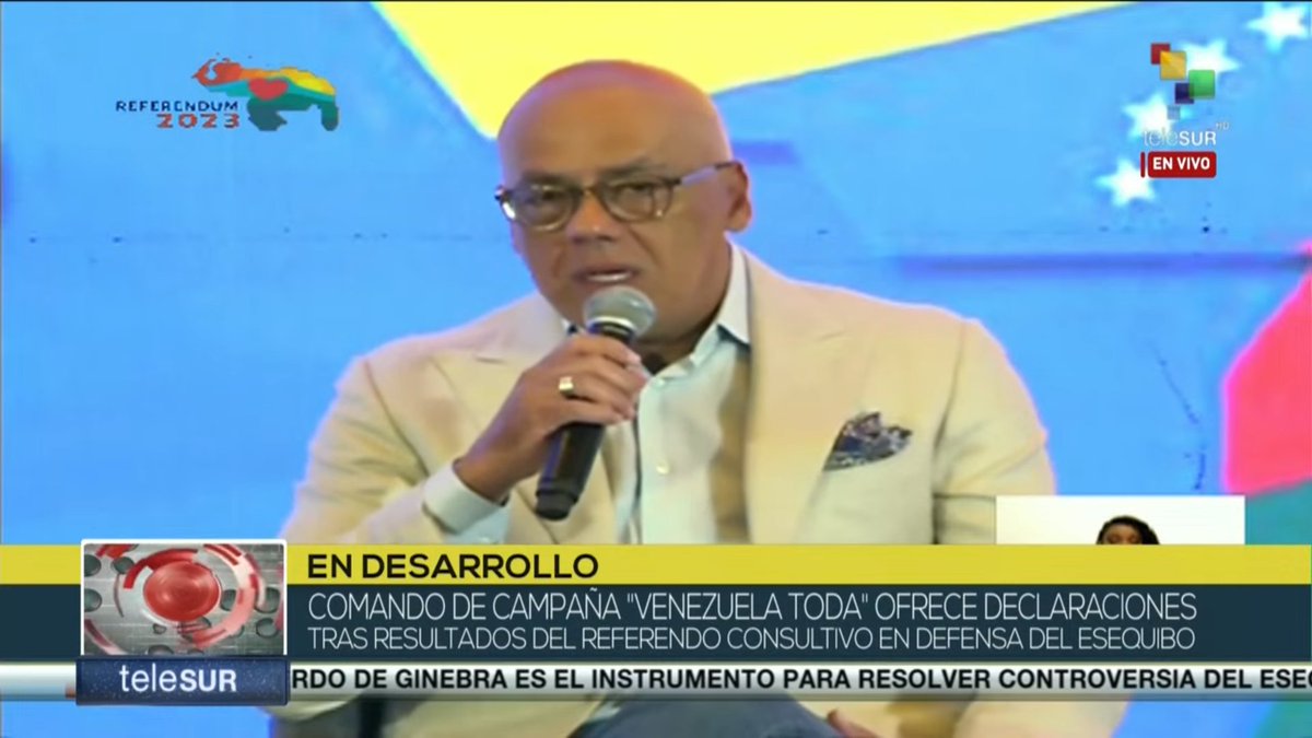 #ENVIVO | Coordinador de Campaña de Venezuela Toda, Jorge Rodríguez, indica que el pasado referéndum era un evento para los venezolanos, para que demostrarán en las urnas su respuesta