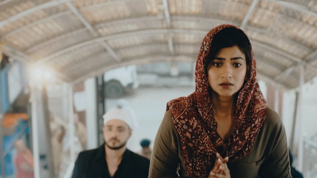 KoiJaaneNa's tweet image. &quot;yeh pyaar hi hai joh aapko aapke rabb se mila de majboor karde yeh maan ne ke liye ke woh hai aur unki meher hai aap par&quot;
this will always be precious 🫶🏼
#KathaAnkahee ▪︎ #KaViaan 

ONE YEAR WITH KATHA ANKAHEE