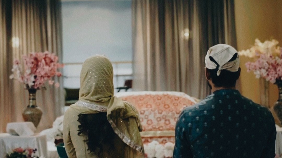 KoiJaaneNa's tweet image. &quot;yeh pyaar hi hai joh aapko aapke rabb se mila de majboor karde yeh maan ne ke liye ke woh hai aur unki meher hai aap par&quot;
this will always be precious 🫶🏼
#KathaAnkahee ▪︎ #KaViaan 

ONE YEAR WITH KATHA ANKAHEE