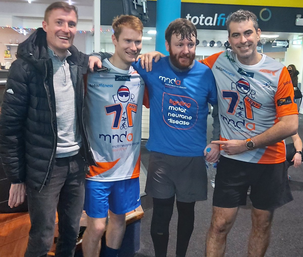 clarkemartyn1's tweet image. #FestiveMND7Challenge Day 5 today for Stephen Darby &amp;amp; @DarbyRimmerMND huge support past few years, thank-you, inspiring, today's 7 miles for you mate 👍 @stephhoughton2 @kevdarby84