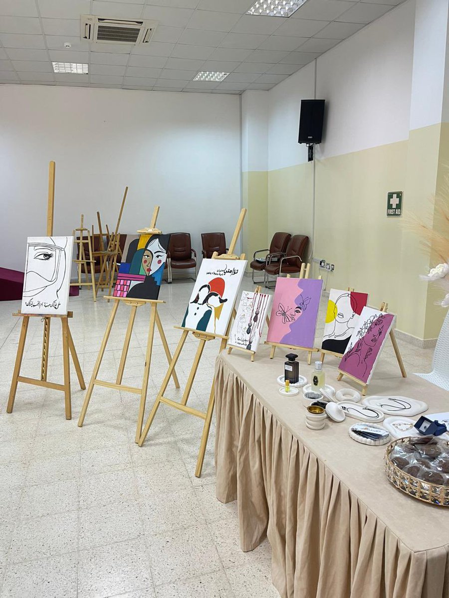 Astatee11's tweet photo. تحت رعاية الدكتور/ محمد المعمري مساعد رئيس جامعة التقنية والعلوم التطبيقية بنزوى.

شاركت #مبادرة_أستطيع في يوم التطوع العالمي والذي يصادف ٥ من ديسمبر ٢٠٢٣

حيث تعرف الحضور على أهداف المبادرة والخدمات التي تقدمها من أجل الأشخاص #ذوي_الإعاقة_السمعية 

@mcsy_om 
@utasnizwa https://t.co/mQMMhPV7BG