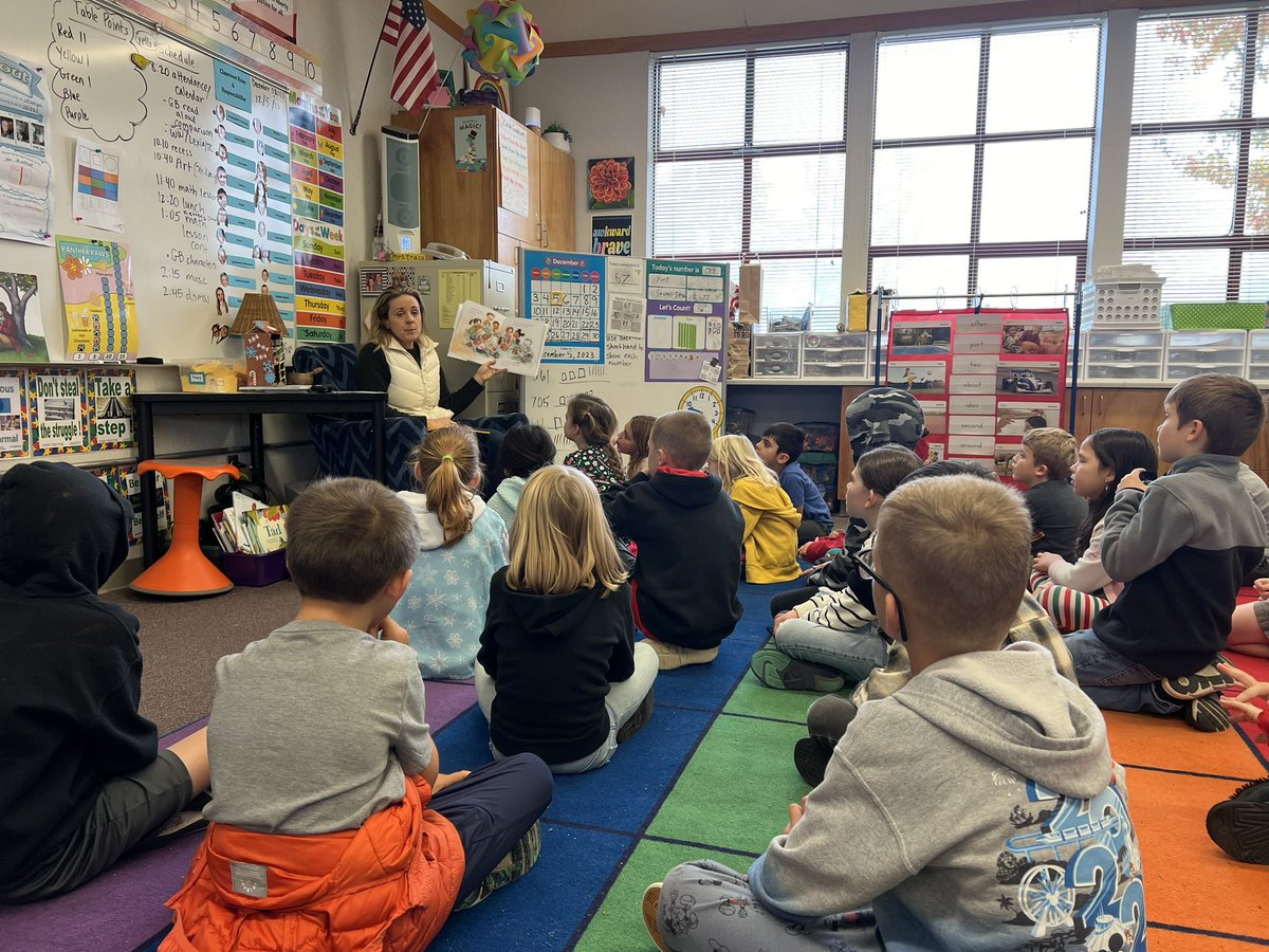 Principal read aloud time is the best!! Thanks, Mrs. Harp. #petk12 @pennpanthers #pennpanthers