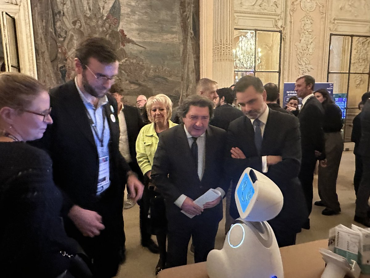 d_restino's tweet photo. 🌍🚀 Faîtes de l'international, 16ème édition ! Start-ups, TPE, PME, ETI, porteurs de projets, nous vous avons accompagnés tout au long de l'année pour gagner à l'international. Merci aux 400 participants et aux experts de la Team France Export ! #FDI2023 #Entrepreneurs https://t.co/QBByMJ2smg