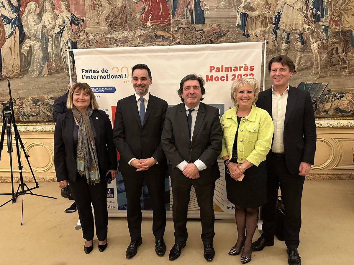 L'internationalisation de nos PME est un enjeu majeur pour l'économie nationale. En Ile-de-France, nos exportations représentent plus de 20% des exportations nationales. Découvrez le programme "Osez l'Export" et bénéficiez d'aides supplémentaires avec la #TeamFranceExport ! 🌍