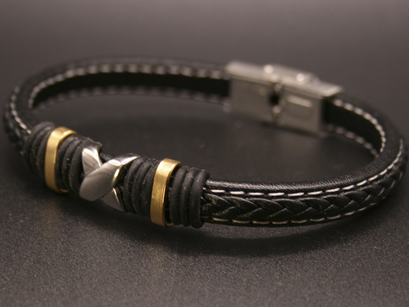 MalasMeigas's tweet photo. #pulseracuero #pulseraoriginal #pulseras #pulseracuero #pulseraspersonalizadas #pulserahombre #pulserasacero #pulsera https://t.co/zo67vb10GL