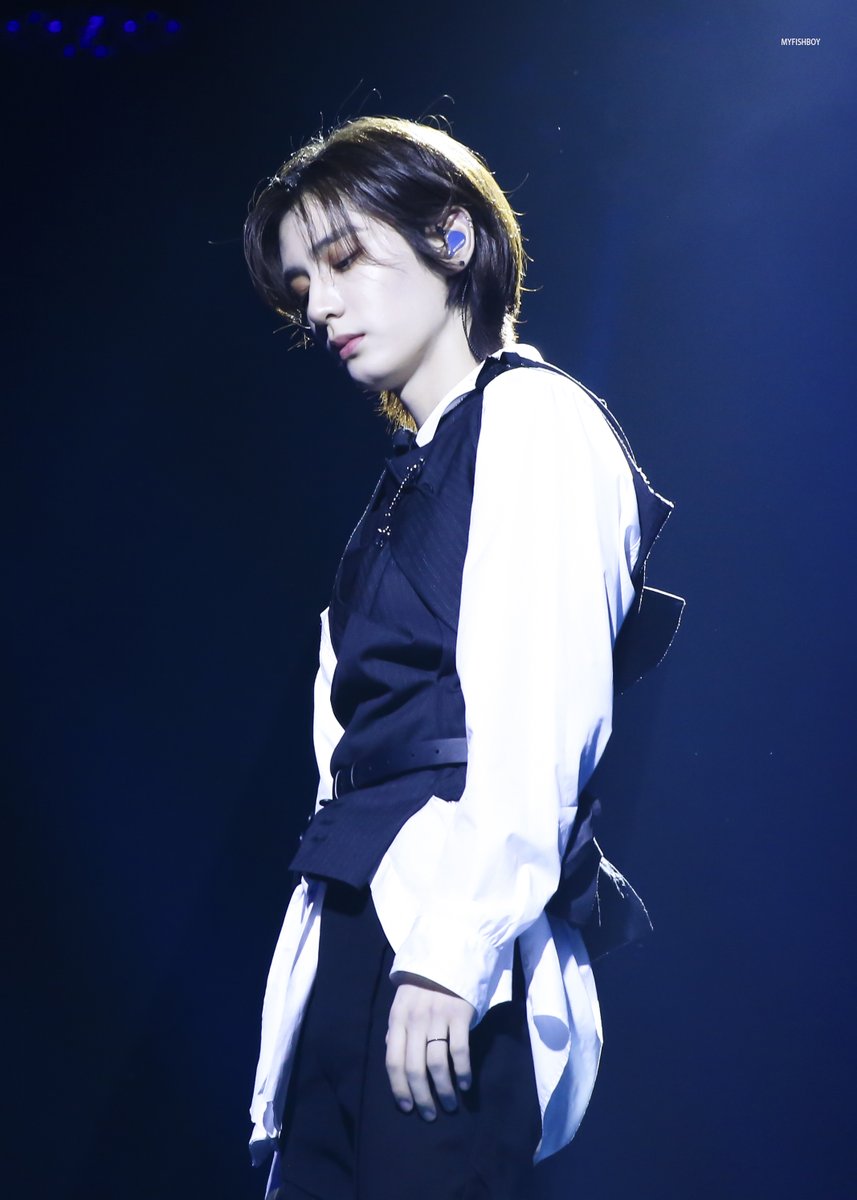 Myfishboy1020's tweet photo. 231202 MMA

#BOYNEXTDOOR #보이넥스트도어 
#LEEHAN #이한 https://t.co/a2RDWnwGjS