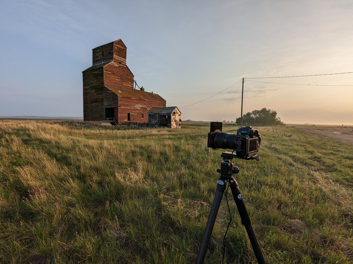 I love taking #BehindTheScenes photos when I am out photographing. Here is my set-up for making #Panorama photos. #photography #ThePhotoHour