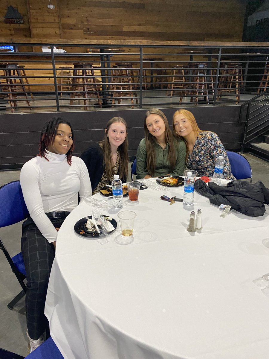 Enjoying the HAECO Invitational with Pirate Seniors and Bill Lee Scholarship winner Hattie Sloyan!