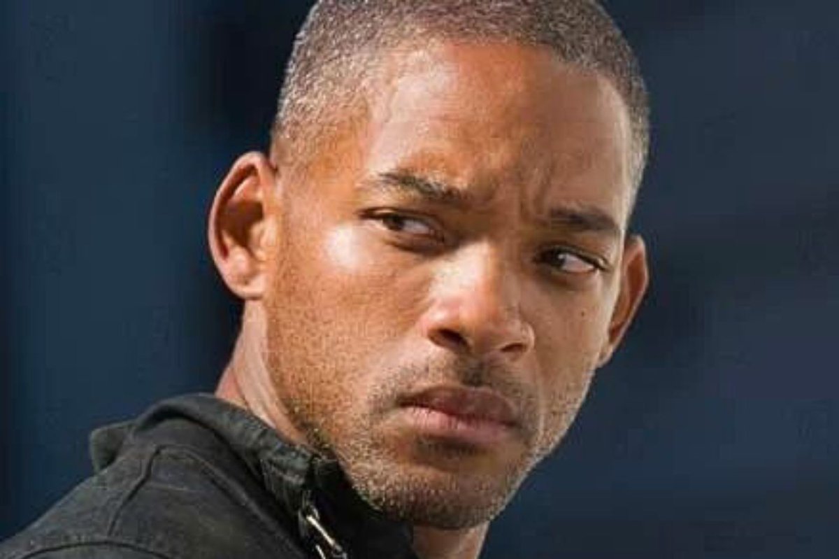 JournalDuGeek's tweet image. Je suis une légende 2 : ça avance selon Will Smith journaldugeek.com/2023/12/05/je-…