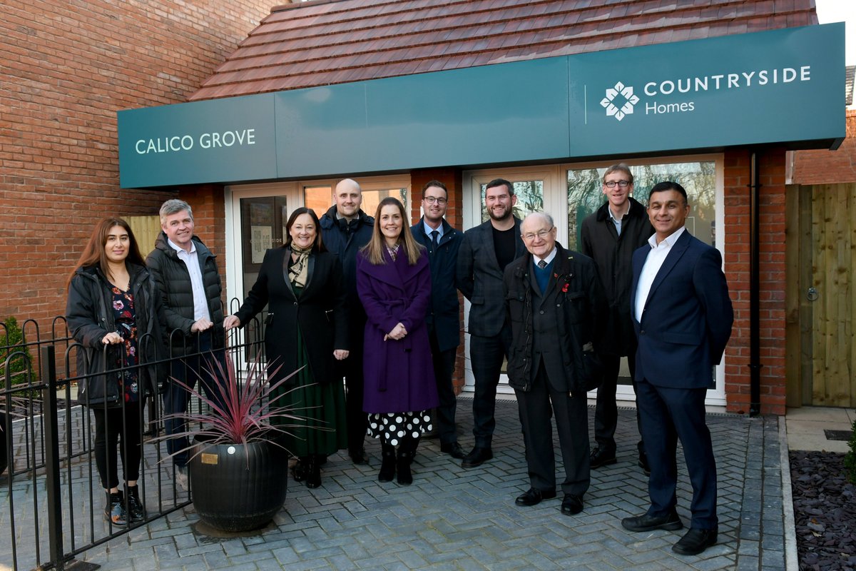 Our team in our Manchester and Cheshire East welcomed @RochdaleCouncil to Calico Grove to see a development that has transformed the site of the former Royle Works in Castleton, Rochdale. #community #placemaking bit.ly/3TtlhET