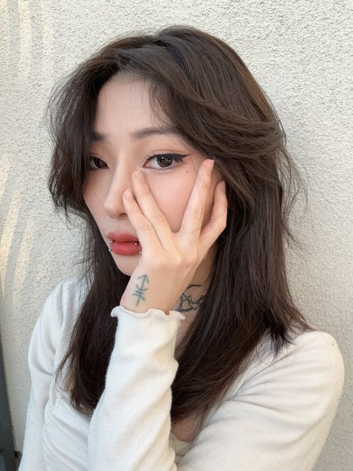 2 pic. Selfie dump ~ https://t.co/2mdRLHsmjp