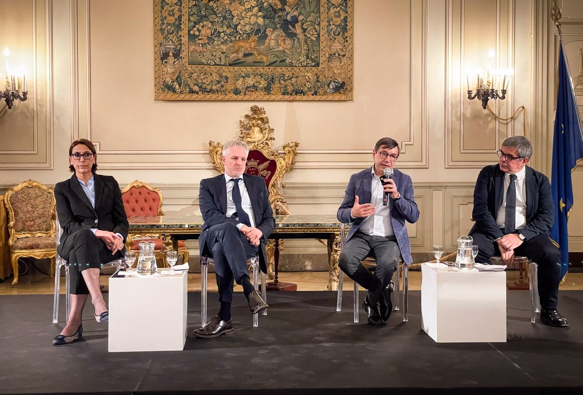 innovitsf's tweet photo. Yesterday, the enchanting Sala Bellini at the Palazzo degli Elefanti became the stage for the Catania leg of our Roadshow presentation. #INNOVIT #Roadshow #Innovation #Networking https://t.co/dLezLzAJFx