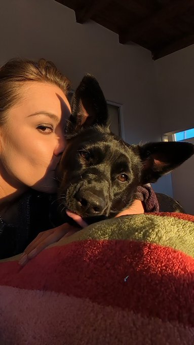 My Chica bb https://t.co/IjWxow8QBF