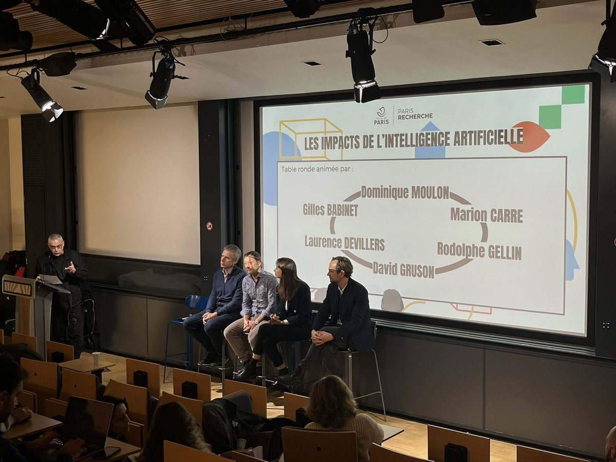 MCLemardeley's tweet photo. @Paris @Anne_Hidalgo @egregoire @SorbonneParis1 @sciencespo @Sorbonne_Univ_ @Paris_Dauphine @EIVP_Interntnl @univ_paris_cite @CNRS Nous poursuivons avec la conférence sur les impacts de l’intelligence artificielle avec des spécialistes, pour évoquer les liens entre art et IA, régulation, lien homme-IA, robotique et santé.

Des échanges passionnants pour mieux comprendre l’IA et ses applications diverses. https://t.co/juOlHObjdS