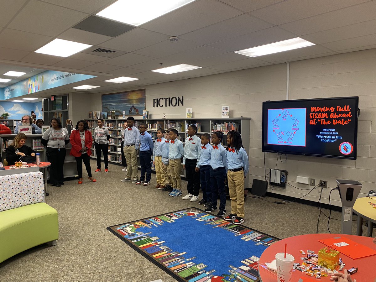 STEMTania's tweet image. Amazing #STEAM walk @ClarkdaleES today! Students were all engaged in critical thinking and collaboration while integrating multiple standards! From grade levels, to AU, SNPK, and specials… ALL were engaged in high quality STEAM learning. @ALDCOBB1 #DoingDrivesLearning