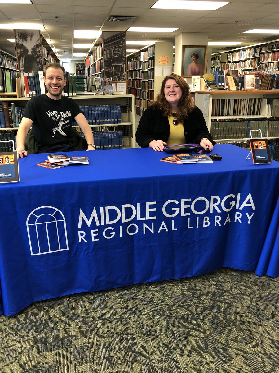 Author Jordan Bassett donated copies of his book "Here's Little Richard" to Washington Memorial Library during his visit for the Littel Richard birthday celebration today!

#LittleRichard #LittleRichardBirthdayCelebration #GeorgiaLibraries #MyMGRL