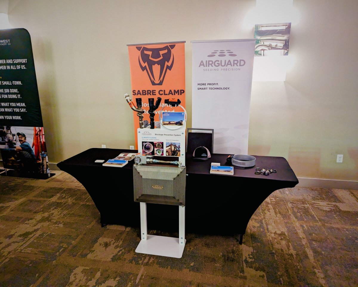 airguardinc's tweet photo. Amazing time at @FullPod23 networking event hosted by @craryag!!
It's always encouraging to meet inspiring leaders and hear thoughtful discussions about the different challenges farmers face. Let's help farmers SUCCEED! 💪
#farming #craryag #crary tradshow. #farmingtechnology https://t.co/sqBmQVNsYU
