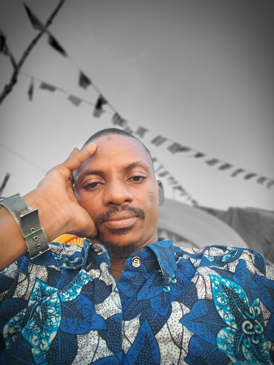 Le silence est la meilleure réponse face à des sottises.
Restons humble.