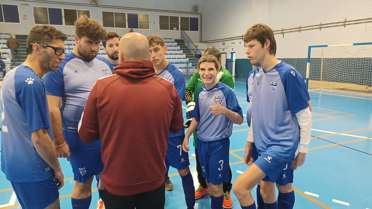 ffrm_es's tweet photo. 🔺⚽ ¡TRIANGULAR BENÉFICO! 🔻⚽

🫴 Nuestra @ffrm_se de discapacidad intelectual disfruta de una gran tarde de fútbol sala junto al Atlético Torreño y al @CiudadDeMurcia Adaptado en Las Torres de Cotillas.

📽️ DIRECTO: 👉 https://t.co/WUV2HmDXmH / #VamosFFRM https://t.co/IySWhZNdPK