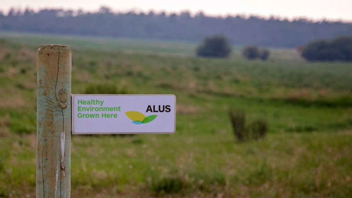 ALUS firmly believes that local knowledge is vital in making impactful, accountable and lasting decisions for the benefit of communities and the environment.

Learn more about the PAC model, a unique part of ALUS! Join a PAC!

alus.ca/what-is-the-pa…
#VolunteerAppreciationDay #AG
