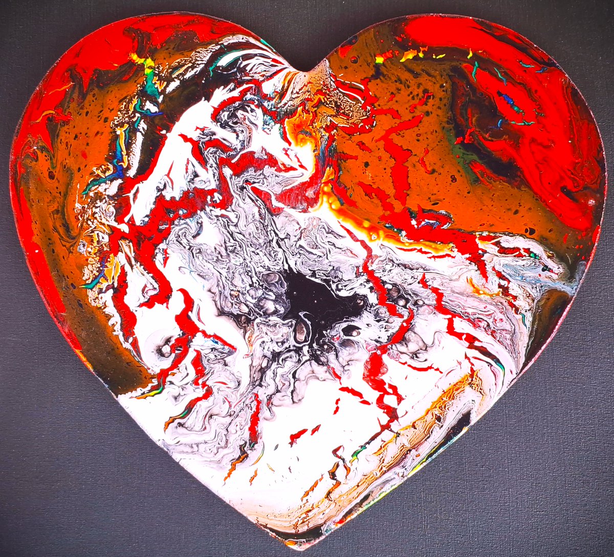 ❤️Heart Planet❤️
Unique Combination: Purchase an NFT accompanied by a prize draw for the stunning physical work of art. Providing a tangible, digital experience that transcends the limits of artistic appreciation.

Link👇
#NFTs #nftart #Abstract #painting #artist #nftcollector
