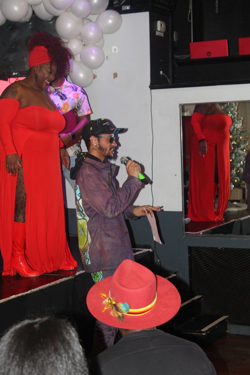 6_3thecreator's tweet photo. I had an amazing time this past weekend for #worldaidsday I got recognized for THE RISING STAR AWARD
IM BEYOND GRATEFUL 🥹
Thank you to everyone who believed and supported me on this journey.
Plenty more to come this is just the being.
#fyp #atl #thrivess https://t.co/65ERxezZxf