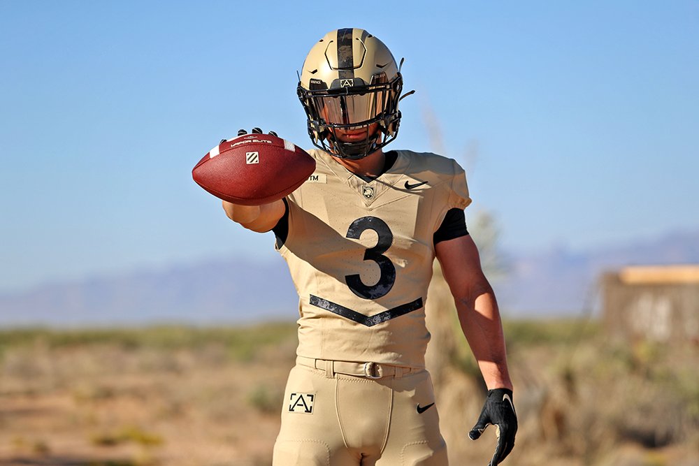 BigGameUSA's tweet photo. 4 days until the 124th Army-Navy Game. Own an authentic piece of @ArmyWP_Football. Get your official Black Knights game ball available for a limited time. https://t.co/eMFUnaRkiX #BigGame #ArmyWP #ArmyFootball #CollegeFootball #ArmyNavyGame https://t.co/7SrEbJ4oAI