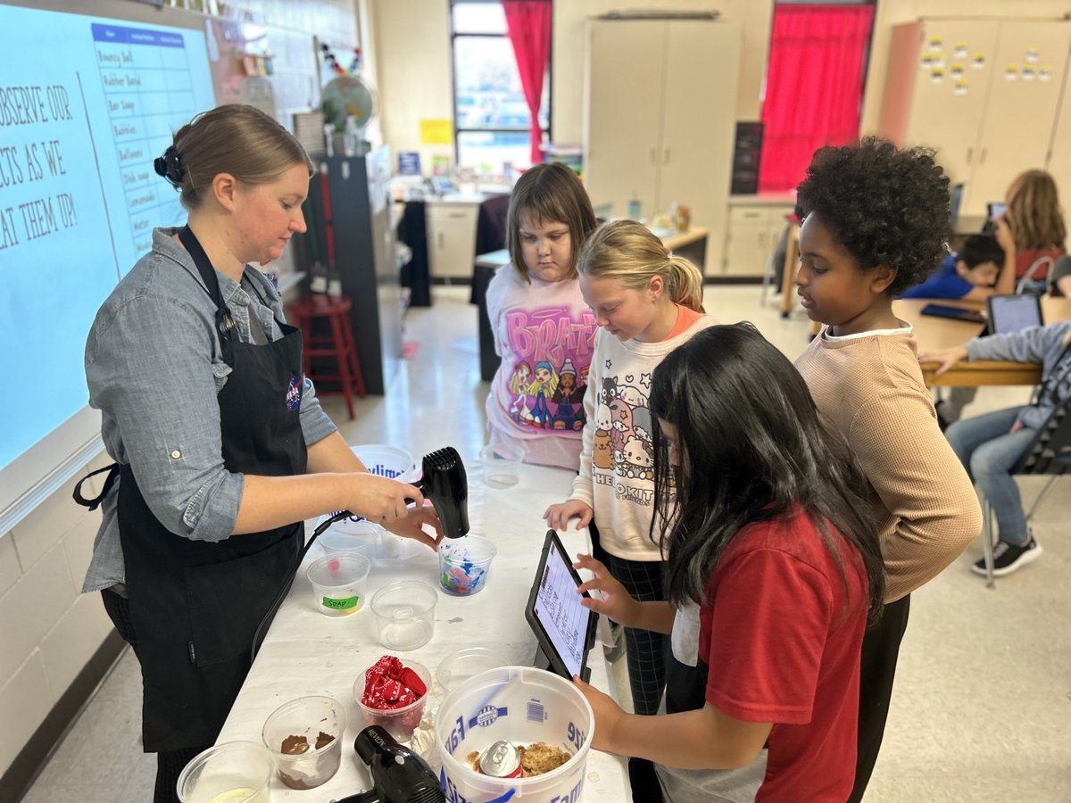 What happens to a frozen bouncy ball? Will it change color? What about when it thaws? 5th graders have been observing frozen objects and how they respond to cold and heat. Their study of matter reflects a new experience in science learning at SLP: bit.ly/49VJIAu