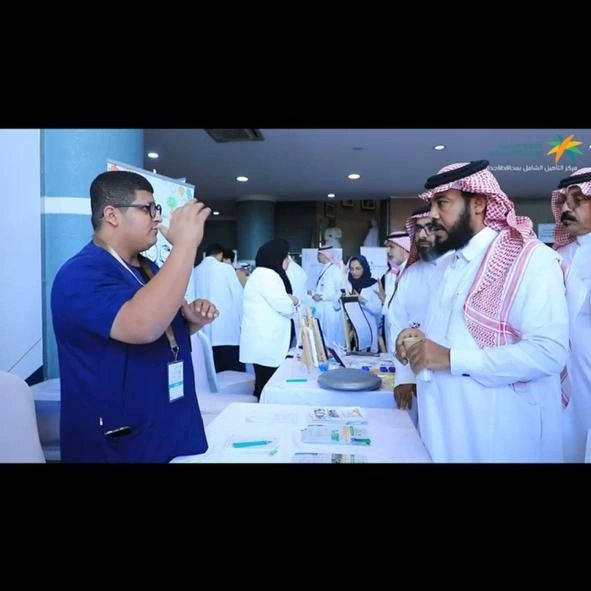 boyscenter1's tweet image. مشاركتنا اليوم في يوم #اليوم_العالمي_للاشخاص_ذوي_الإعاقة  بالتأهيل الشامل بمحافظة جدة، 
وتم التعريف بخدمات المركز وانجازاتنا وخططنا للسنوات القادمة بإذن الله
#مركز_فتيان_للرعاية_النهارية