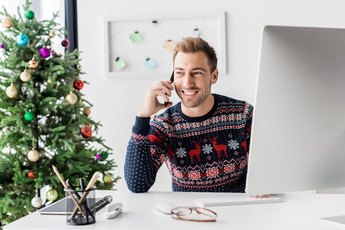 LINKEDINFTW's tweet photo. 3 Things To Do This Holiday Season To Get Ahead In Your Job Search https://t.co/hwenaBONYC https://t.co/JRByzwbyXy