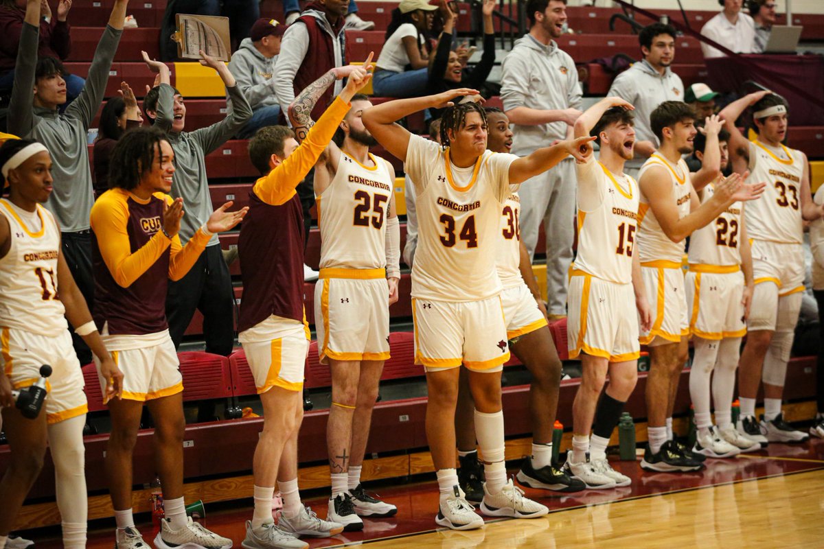 cuc_menhoops tweet picture