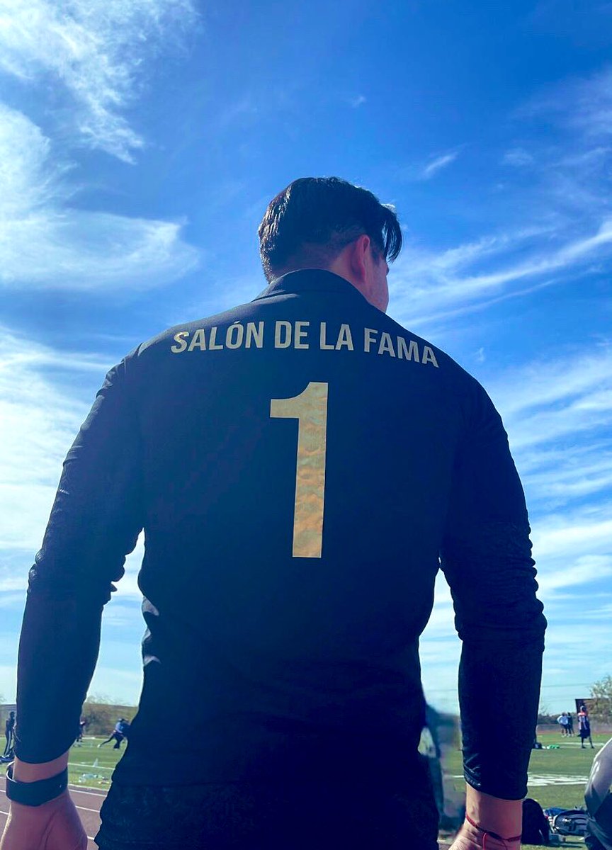 EfrenEstrada's tweet image. #salóndelafama #tochito #halloffame #flagfootball #PiedrasNegras #nachobowl #2023 🙌🏻