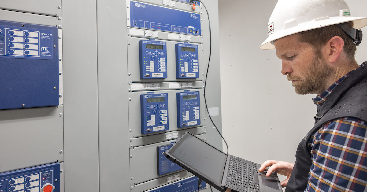 SEL_News's tweet photo. Custom panel and enclosure solutions assembled close to you help reduce commissioning time. Learn how you can simplify your next project by covering design, assembly, testing, and installation in a single PO: https://t.co/VqQokmoWoT
#panelboard #substation #SELServices https://t.co/w102PDdErv