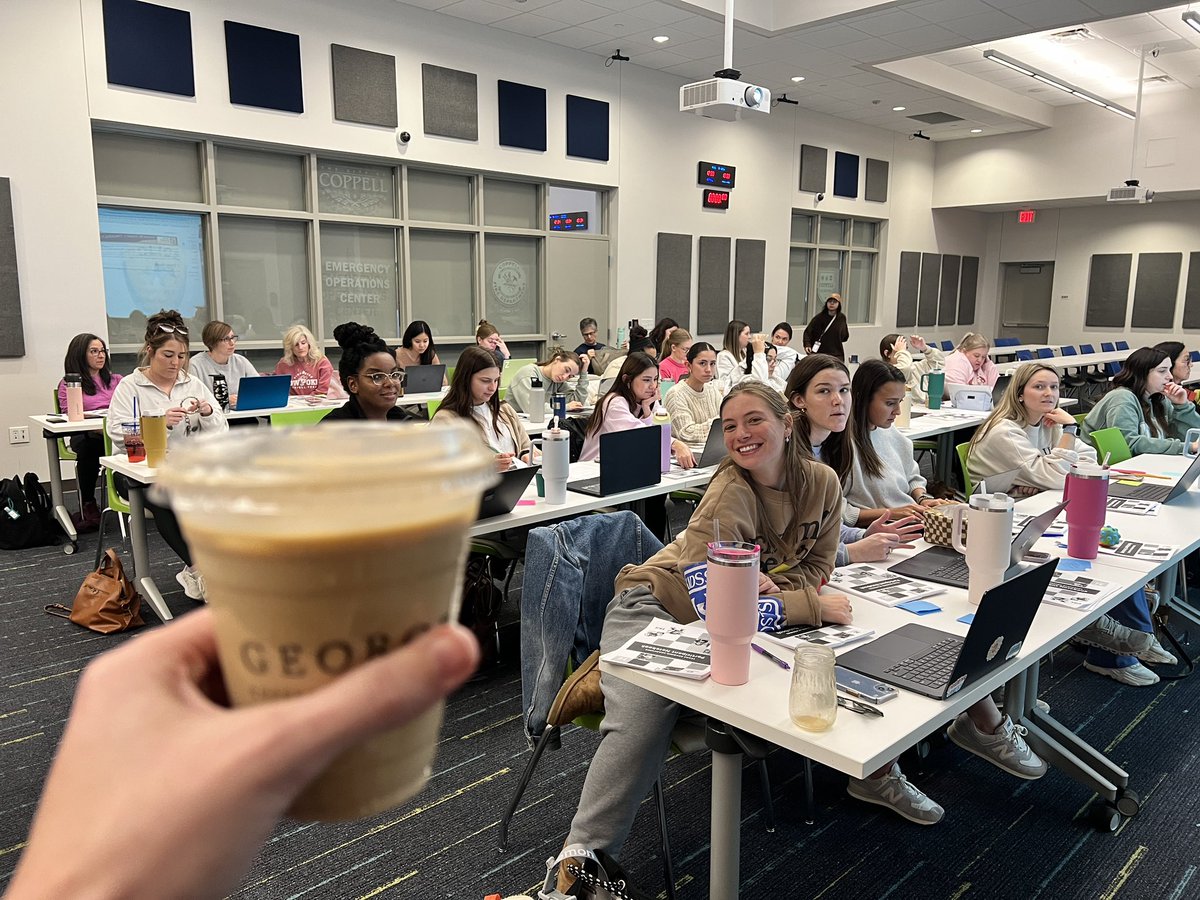 Spending the day with the best educators out there for day 5 of @coppellisd reading academies! Shout-out to @MsNoskin for the afternoon pick me up ☕️