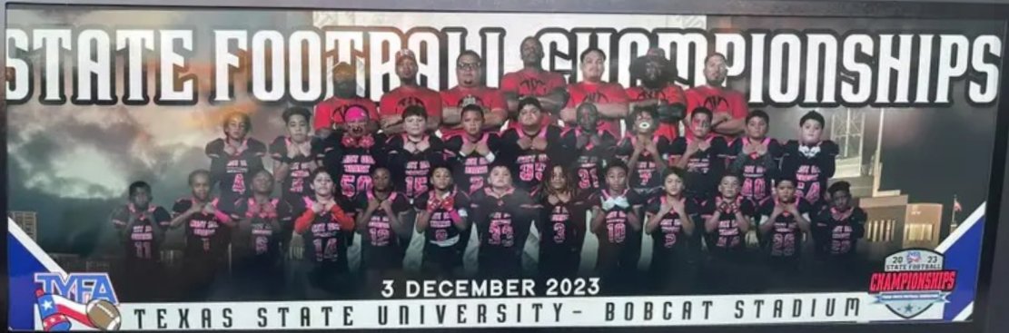 The 7U West Oso Youth Football League team defeated the Floresville Wildcats at Texas State Bobcats Stadium by a score of 43-0 on Sunday.

Our young athletes are STATE CHAMPIONS!🏆 Congratulations to the entire team and the coaching staff for an exceptional game and season!