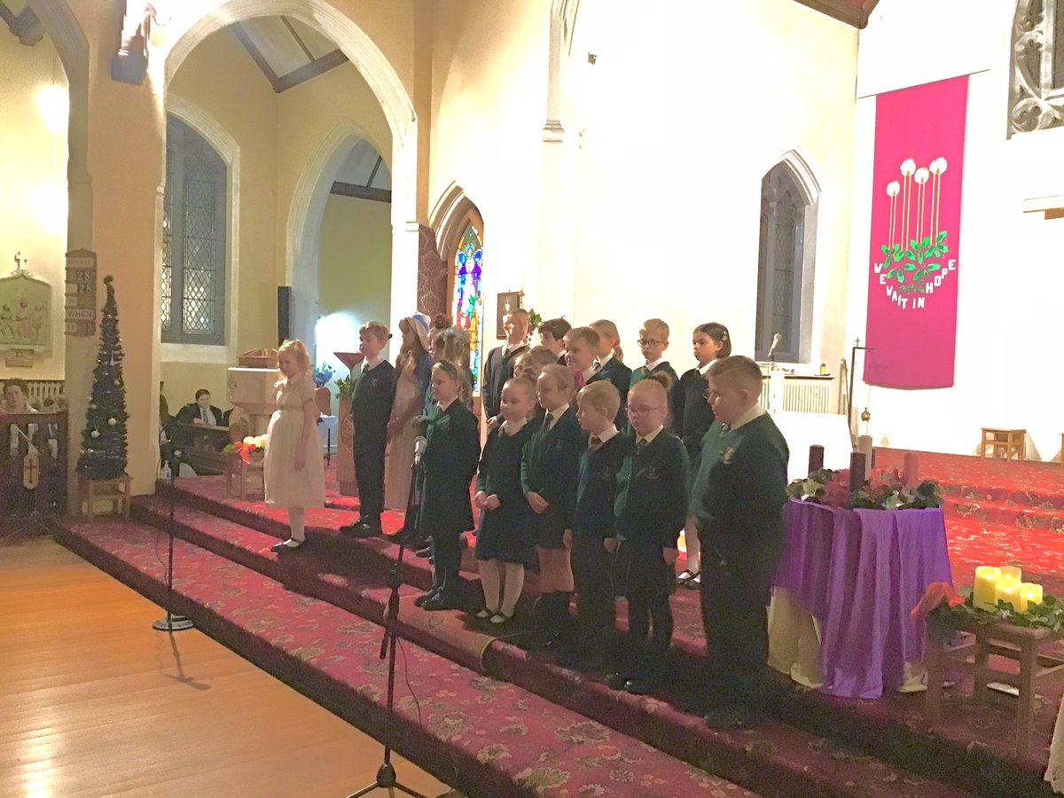 Y3SJV's tweet photo. Another wonderful performance from our children at the Blackpool Schools Advent service.  You did our school proud. #SJVCatholiclife https://t.co/gGLLfTpx8w