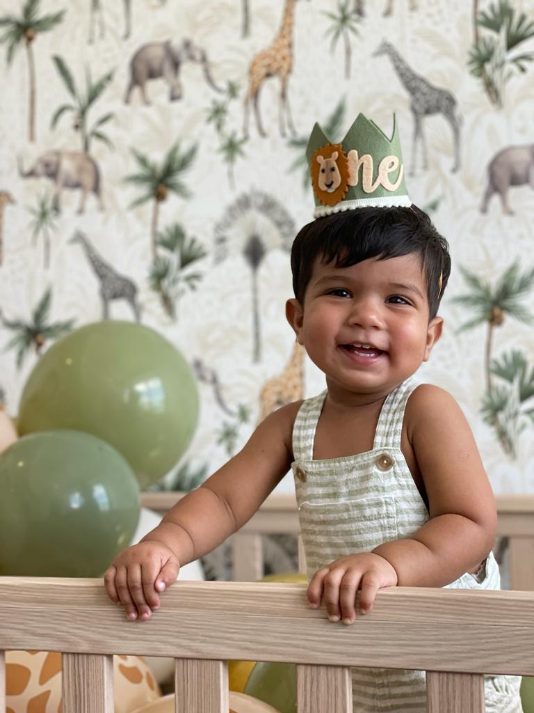 AzanZuhair's tweet photo. 1 year ago today, I was blessed with the biggest gift in my life ❤️ and got to experience a love like no other, Alhamdhullilahi. Happy Birthday my son! 🥰 IA we get to experience many many more of these together. #AlwaysGotYourBack https://t.co/9kTnIicyB7