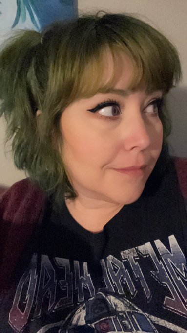 My hair is greeennnnn 🎄 https://t.co/bb1FROb9Uw<a href="/tag/bdsm"class="tags"><span>#bdsm</span></a><a href="/tag/bbw"class="tags"><span>#bbw</span></a><a href="/tag/dom"class="tags"><span>#dom</span></a><a href="/tag/sub"class="tags"><span>#sub</span></a><a href="/tag/sextpanther"class="tags"><span>#sextpanther</span></a><a href="/tag/ddmg"class="tags"><span>#ddmg</span></a>