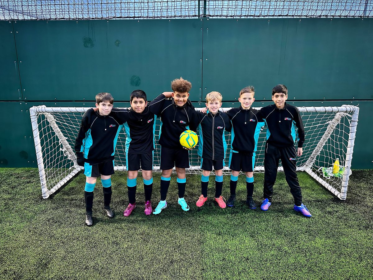 LangleyAcademyPE tweet media