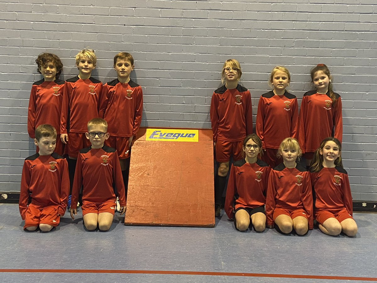 Picknalls competed in the Y3/4 Sports-hall Athletics on Monday. Stressful journey through floods, made all worthwhile as the team were awesome at the running, throwing and jumping. Turns out we actually came 1st in the competition! 🏃‍♂️🏆 @Eaststaffssp @Picknalls