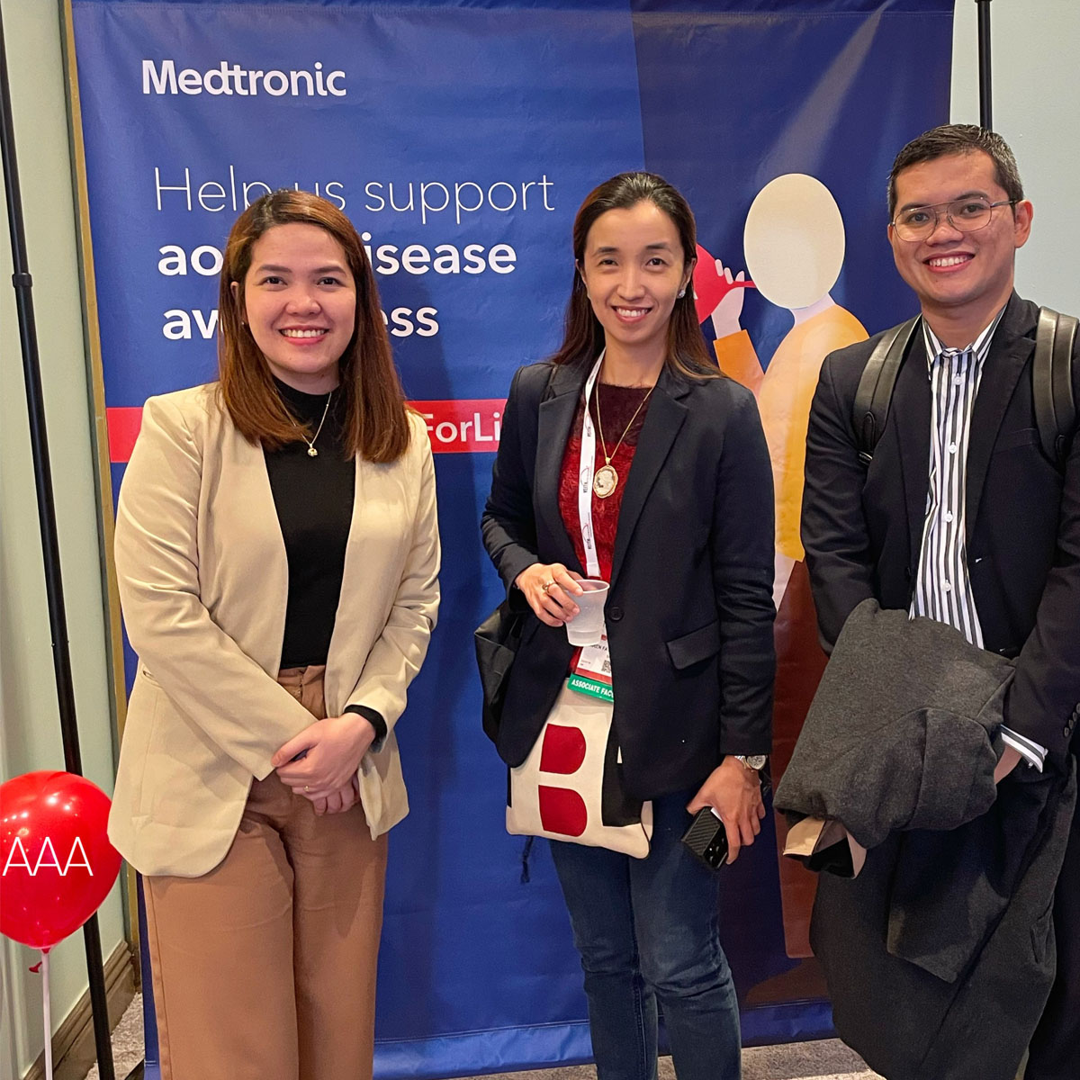 Thank you to everyone who engaged with us to help raise Aortic Disease Awareness at #VEITH23! Find resources you can share to help continue to raise awareness here: bit.ly/3R7GHnV
 
#AortaEd #RedBalloonForLife.