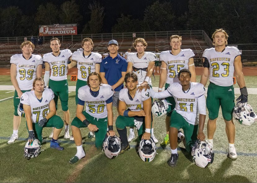 EjBrandreth's tweet photo. What a squad! Thank you so much Coach Witz for all you taught me! Getting ready for the upcoming Alex Spanos Bowl Game!
@SSovacool55 

@WPlemons
@JakeCasteel
@joshletuli
@CoachCross2
@ApplebaumNathan
@CoachJFrank
@CoachTSkip
@CoachBojay
@Coach_Mattix
@Coach_CoombsUCD https://t.co/1tt8R2cEFP