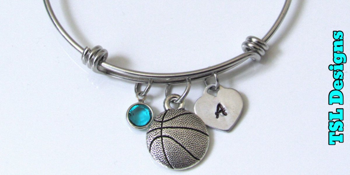 🏀Basketball Bracelet with Personalized Initial Heart and Birthstone Charm
buff.ly/43ibNOi
#bracelet #charmbracelet #handmade #jewelry #handmadejewelry #handcrafted #shopsmall #etsy #etsystore #etsyshop #etsyseller #etsyhandmade #etsyjewelry #basketball #sportsjewelry