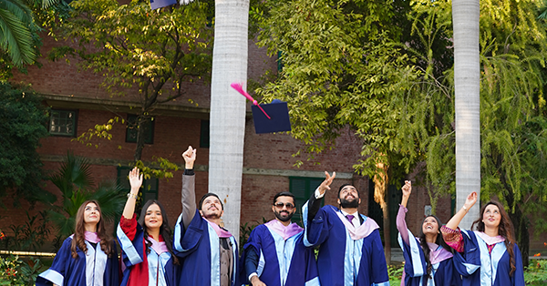 FriendsOfFCC's tweet photo. Your support of students at FCCU carried us 𝒃𝒆𝒚𝒐𝒏𝒅 our triple match goal! 𝐶𝑙𝑖𝑐𝑘 𝑡𝑜 𝑓𝑖𝑛𝑑 𝑜𝑢𝑡 ℎ𝑜𝑤 𝑚𝑢𝑐ℎ 𝑤𝑎𝑠 𝑟𝑎𝑖𝑠𝑒𝑑 𝑜𝑛 #𝐺𝑖𝑣𝑖𝑛𝑔𝑇𝑢𝑒𝑠𝑑𝑎𝑦! 𝐡𝐭𝐭𝐩𝐬://𝐛𝐢𝐭.𝐥𝐲/𝐟𝐟𝐜𝐜𝐠𝐭𝟐𝟎𝟐𝟑 #FCCU #ClassOf2023 #Lahore #Pakistan #Formanites https://t.co/je5iSnJioT