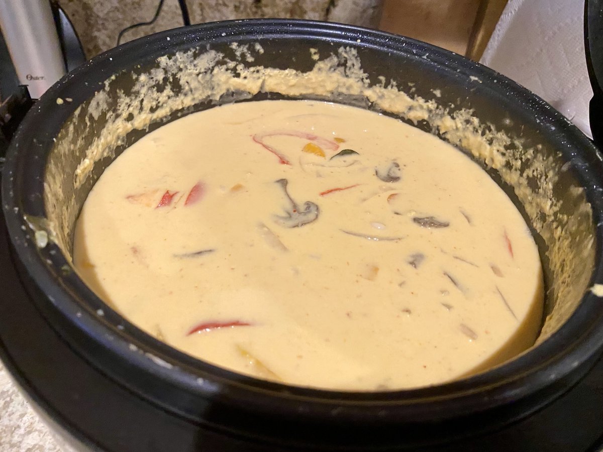 KevinAllman's tweet photo. First time making a vegan Thai red curry for a family gathering. Three kinds of mushrooms, three colors of bell pepper, soy instead of fish sauce. It’s good. https://t.co/SG5vZX0qqu