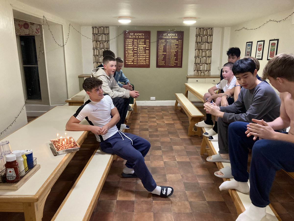 St. Anne's House (St_Annes_House) Twitter Tweets • TwiCopy