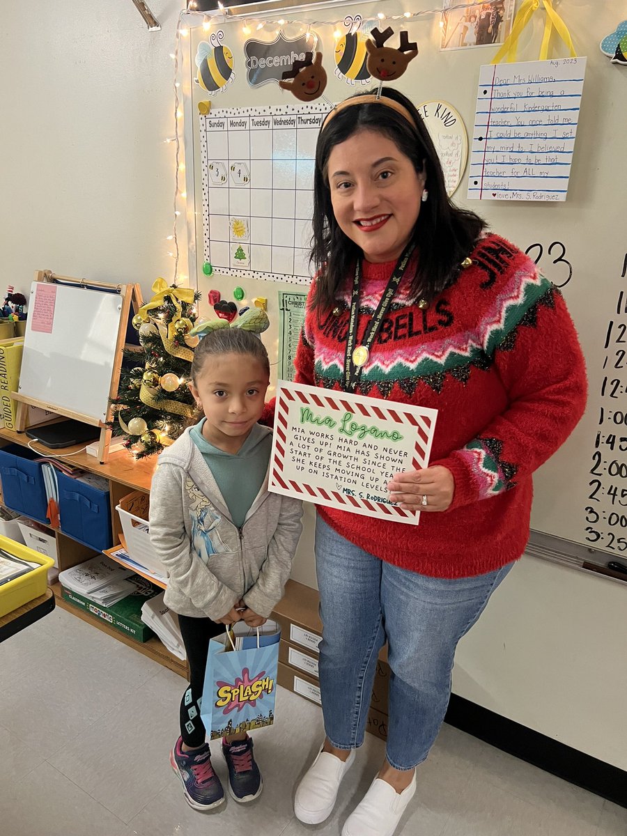 miss_perez1106's tweet photo. Congrats to our 12 Days of Book Giveaway Nominees: Colton, Mia, Liam and Olivia! Each earned a goodie bag &amp; certificate from the library📚✨ @PatlanES @SeguinISD @MatsRead https://t.co/T9GqZIHZDW